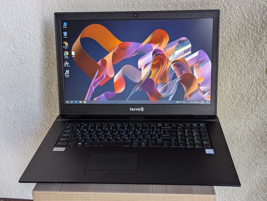Ноутбук Б/В Terra Clevo N770WU, Intel Core i3-7100U, DDR4 8 GB, SSD 128GB + HDD 500GB, 17.3" HD [ProductHub SKU Terra8]