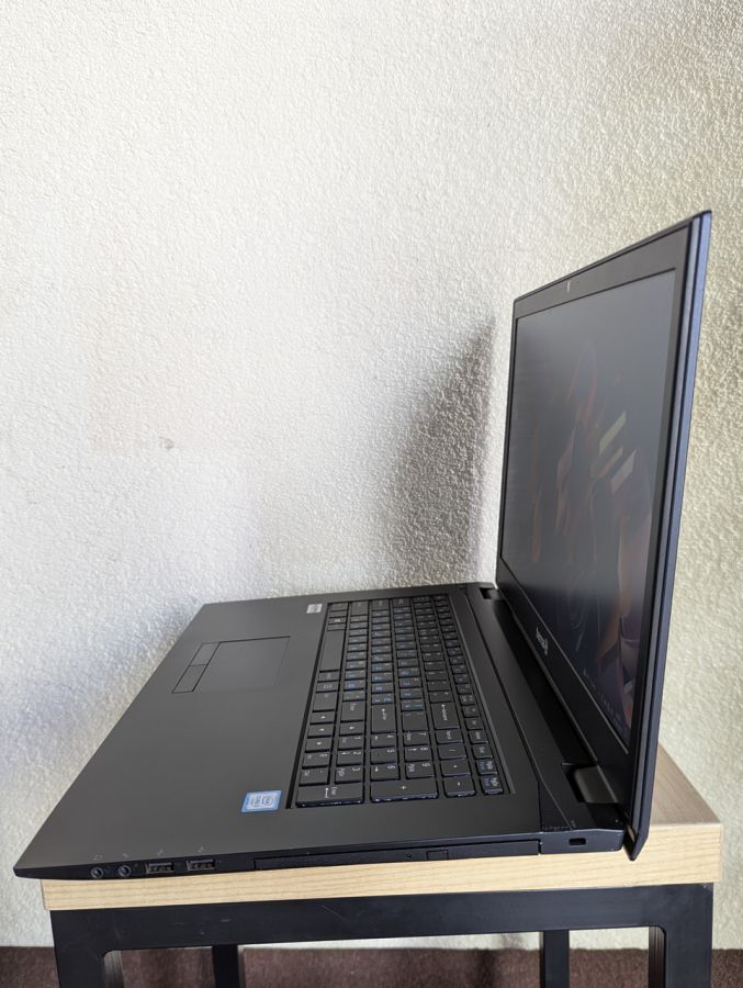 Ноутбук Б/В Terra Clevo N770WU, Intel Core i3-7100U, DDR4 8 GB, SSD 128GB + HDD 500GB, 17.3" HD [ProductHub SKU Terra8]