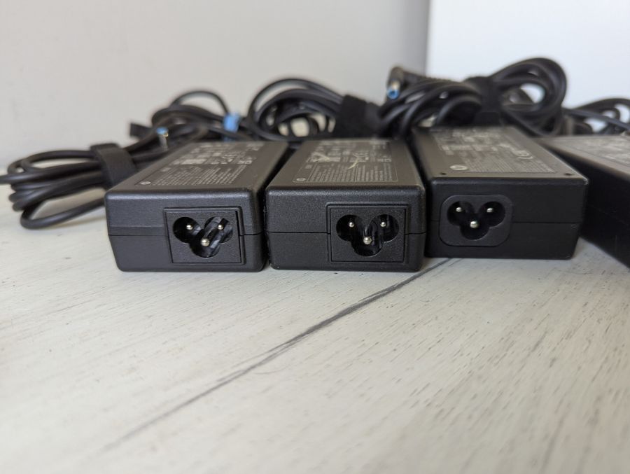 Б/В HP Blue+Pin 65w 4.5*3.0 [ProductHub SKU HP BluePin 65W]