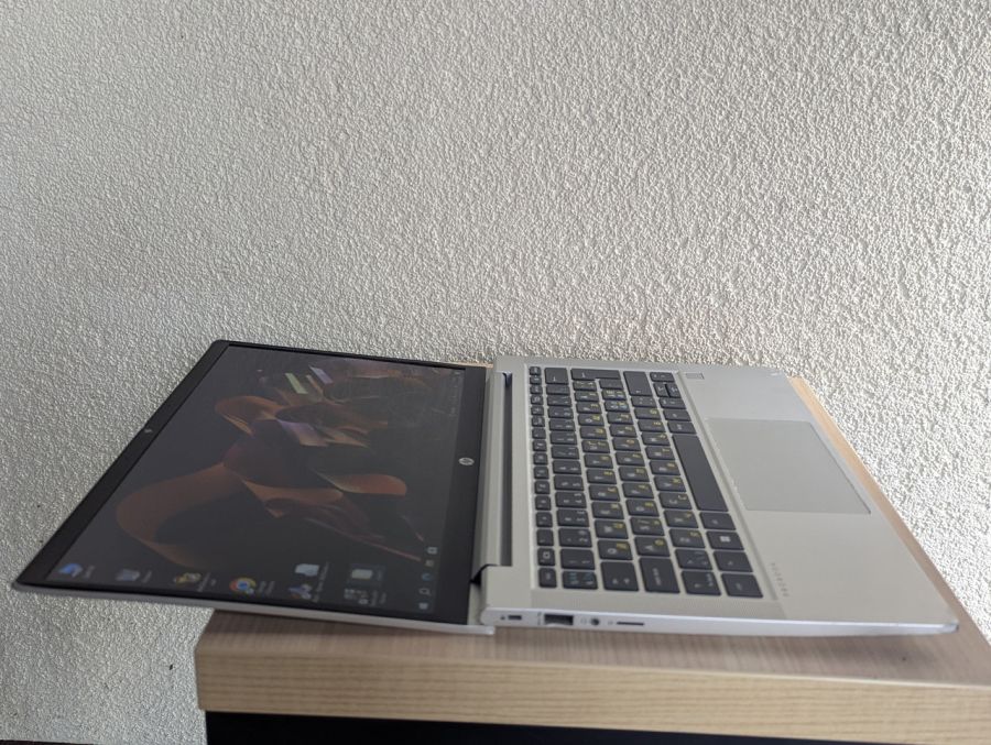Уцінка! Ноутбук Б/В HP ProBook 430 G8, Intel Core i3, DDR4 16 GB, SSD 256GB, 13" Full HD [ProductHub SKU HP419]