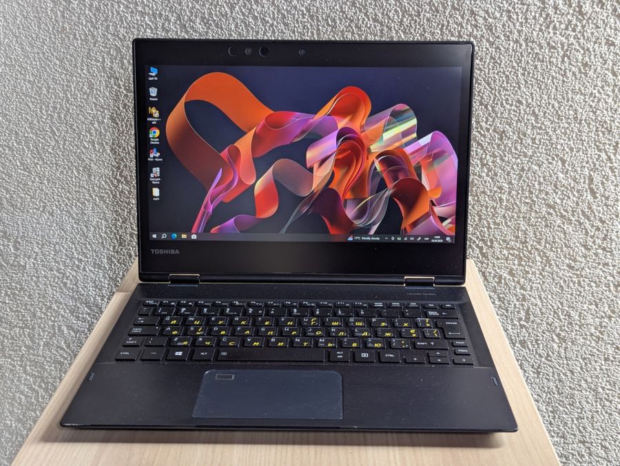 Ноутбук Б/В Toshiba Portege X20W-E, Intel Core i5-8350U, DDR3 16 GB, SSD 256GB, 12.5" Full HD Сенсор [ProductHub SKU T99]