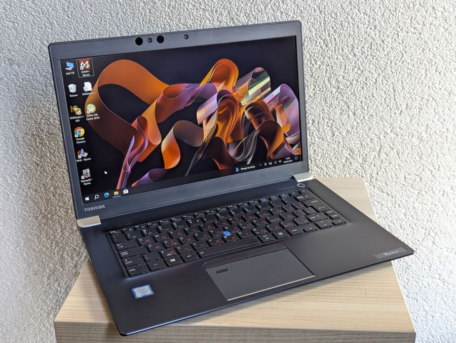 Ноутбук Б/В Toshiba Tecra X40-E, Intel Core i5-8350U, DDR4 16 GB, SSD 128GB, 14" Full HD Сенсор [ProductHub SKU T100]