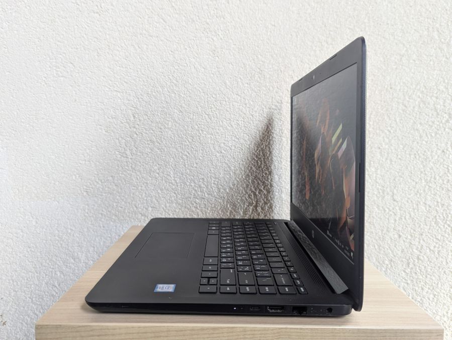 Уцінка! Ноутбук Б/В HP Laptop 14, Intel Core i3-6006U, DDR4 8 GB, SSD 128GB, 14" Full HD [ProductHub SKU HP439]