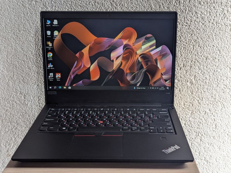 Уцінка! Ноутбук Б/В Lenovo ThinkPad E490, Intel Core i5-8265U, DDR4 8 GB, SSD 128GB, 14" Full HD [ProductHub SKU L205]
