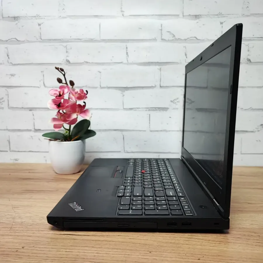 Уцінка! Ноутбук Б/В Lenovo T560, Intel Core i5-6300U, DDR3 8 GB, SSD 128GB, 15.6" Full HD [ProductHub SKU L31]