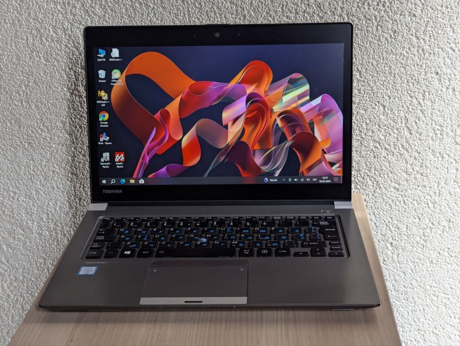 Ноутбук Б/В Toshiba Portege Z30T-C, Intel Core i5-6300U, DDR3 8 GB, SSD 128GB, 13" Full HD Сенсор [ProductHub SKU T103]