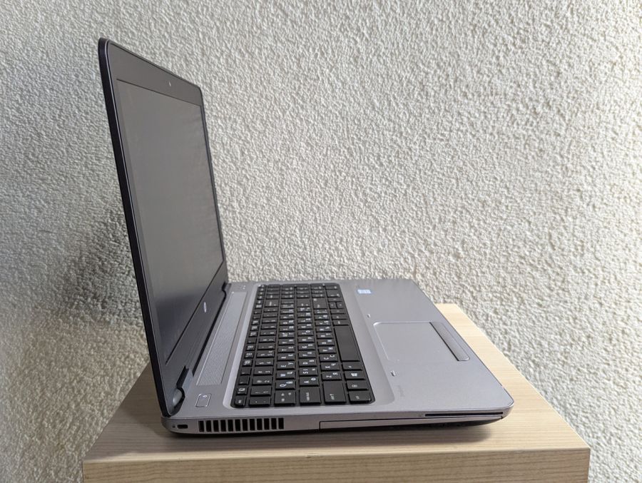 Уцінка! Ноутбук Б/В HP ProBook 650 G2, Intel Core i3-6100U, DDR4 8 GB, SSD 256GB, 15.6" HD [ProductHub SKU HP102]
