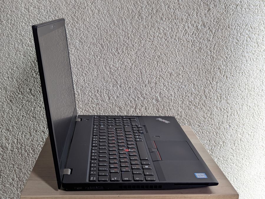 Ноутбук Б/В Lenovo ThinkPad T580, Intel Core i7-8650U, DDR4 16 GB, SSD 256GB, 15.6" Full HD Сенсор [ProductHub SKU L216]
