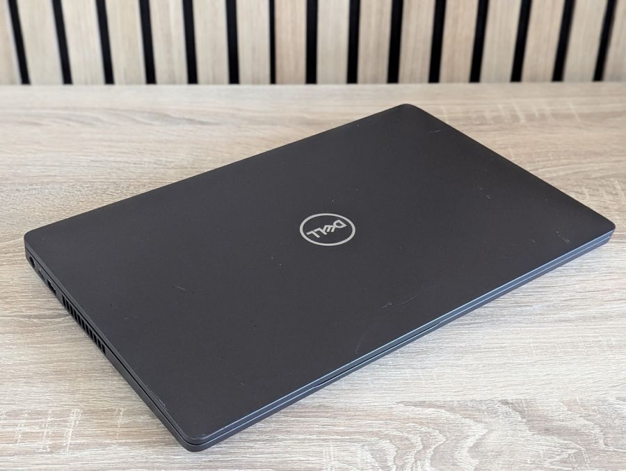 Уцінка! Ноутбук Б/В Dell Latitude 5500, Intel Core i5-8265U, DDR4 8 GB, SSD 128GB, 15.6" Full HD [ProductHub SKU Dell214]