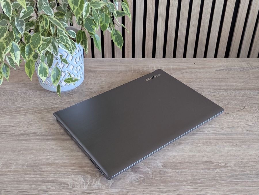 Ноутбук Б/В Toshiba Tecra A40-C, Intel Core i5-6300U, DDR3 8 GB, SSD 128GB, 14" HD [ProductHub SKU T110]