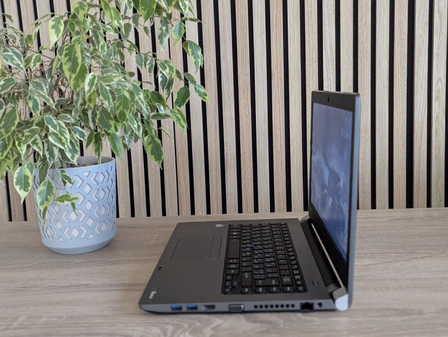 Ноутбук Б/В Toshiba Tecra A40-C, Intel Core i5-6300U, DDR3 8 GB, SSD 128GB, 14" HD [ProductHub SKU T110]