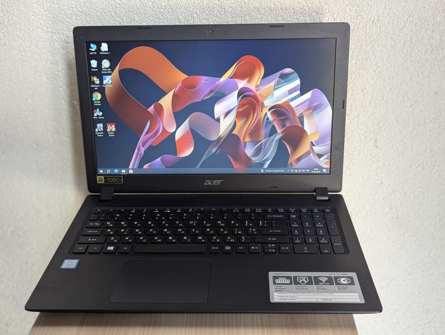 Уцінка! Ноутбук Б/В Acer Aspire 3 A315-51, Intel Core i3-6006U, DDR4 8 GB, SSD 128GB, 15.6" Full HD [ProductHub SKU Acer122]