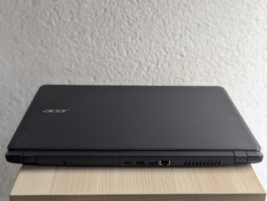 Ноутбук Б/В Acer Extensa 2540, Intel Core i3-6006U, DDR3 8 GB, SSD 128GB, 15.6" Full HD (1920x1080) [ProductHub SKU Acer121]
