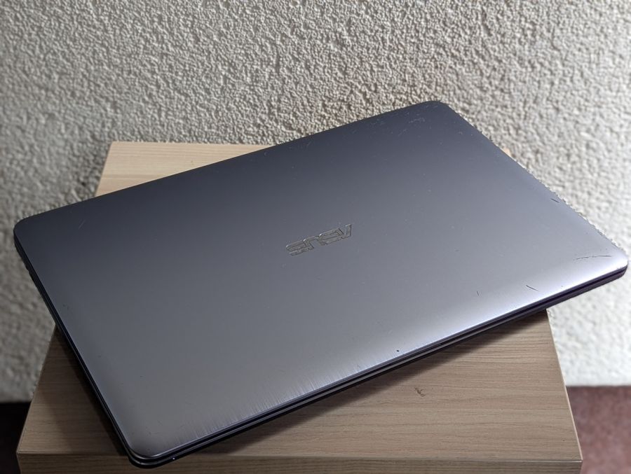 Уцінка! Ноутбук Б/В ASUS Vivobook X541U, Intel Core i5-7200U, DDR4 12 GB, SSD 128GB, 15.6" HD [ProductHub SKU Asus122]