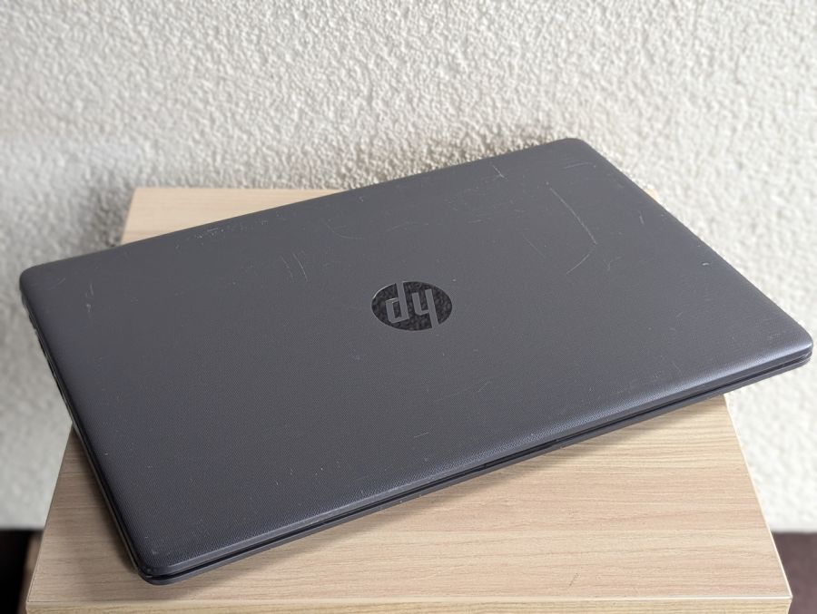Уцінка! Ноутбук Б/В HP Notebook 250 G7, Intel Core i3-7020U, DDR4 8 GB, SSD 128GB, 15.6" HD [ProductHub SKU HP242]