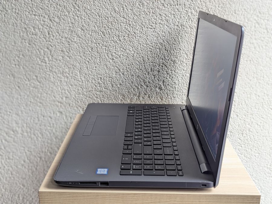 Уцінка! Ноутбук Б/В HP 250 G6, Intel Core i3-7020U, DDR4 8 GB, SSD 128GB, 15.6" HD [ProductHub SKU HP475]
