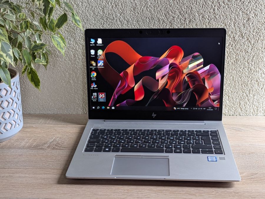 Ноутбук Б/В HP EliteBook 840 G6, Intel Core i5-8665U, DDR4 16 GB, SSD 256GB, AMD Radeon 550X, 14" Full HD
