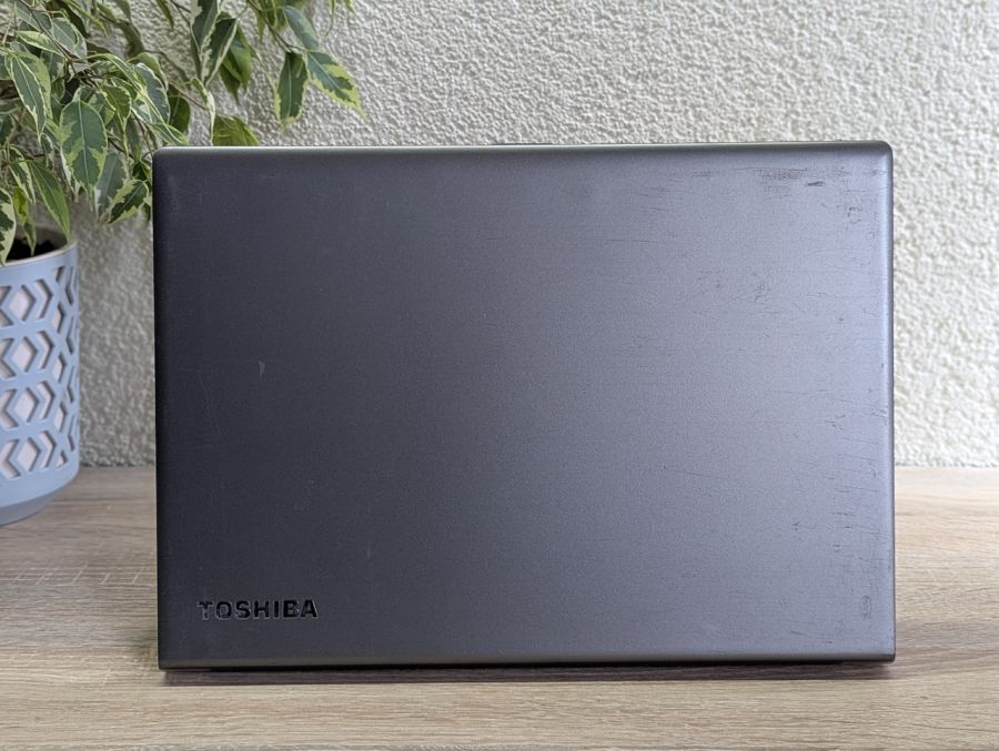 Уцінка! Ноутбук Б/В Toshiba Portege Z30T-C, Intel Core i5-6300U, DDR3 8 GB, SSD 128GB, 13" Full HD Сенсор [ProductHub SKU T120]