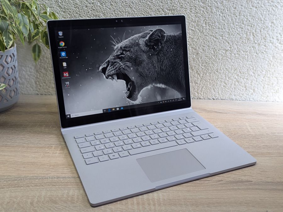 Ноутбук Б/В Microsoft Surface Book, Intel Core i5-6300U, DDR4 8 GB, SSD 128GB, 14" Full HD Сенсор [ProductHub SKU Surface6]
