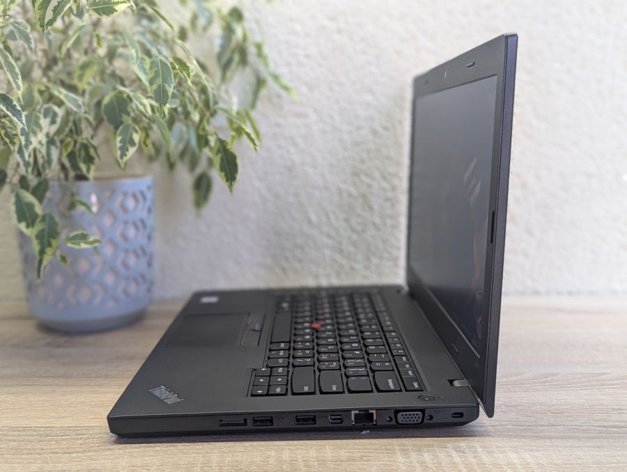 Уцінка! Ноутбук Б/В Lenovo ThinkPad L470, Intel Core i5-6300U, DDR4 8 GB, SSD 128GB, 14" HD [ProductHub SKU L77]