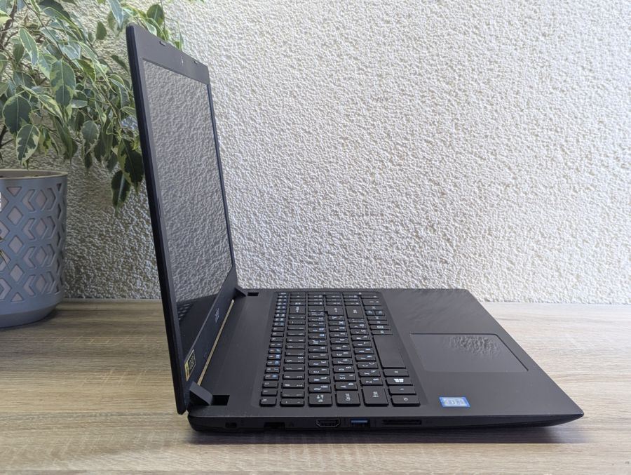 Уцінка! Ноутбук Б/В Acer Aspire A315-51, Intel Core i3-7130U, DDR4 8 GB, SSD 128GB + 1 TB, 15.6" Full HD [ProductHub SKU Acer132]