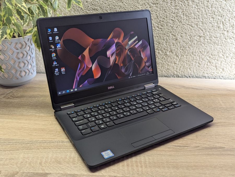 Ноутбук Б/В Dell Latitude E7270, Intel Core i5-6300U, DDR4 8 GB, SSD 128GB, 12" HD [ProductHub SKU Dell80]