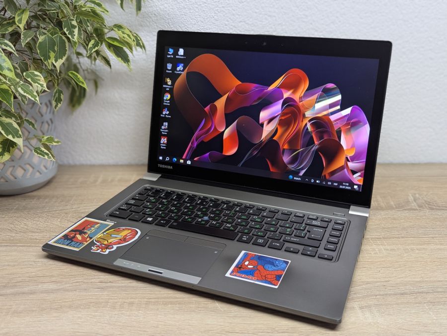 Уцінка! Ноутбук Б/В Toshiba Tecra Z40T-C, Intel Core i5-6300U, DDR3 8 GB, SSD 128GB, 14" Full HD Сенсор [ProductHub SKU T123]