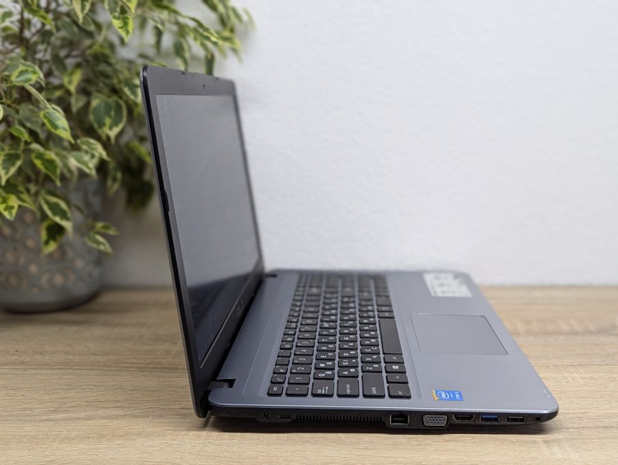 Ноутбук Б/В ASUS R540L, Intel Core i3-5005U, DDR3 8 GB, SSD 128GB, 15.6" Full HD [ProductHub SKU Asus100]