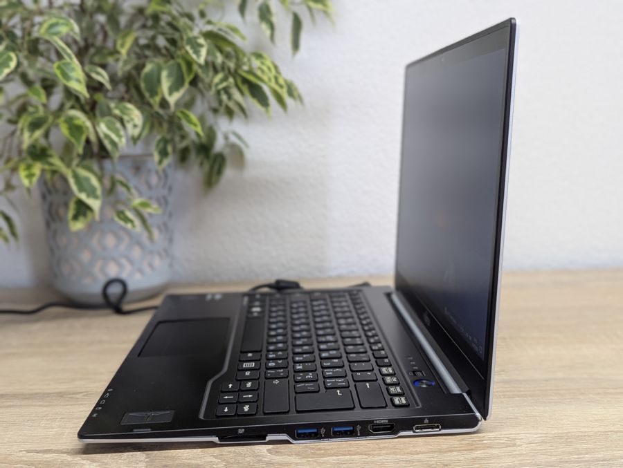 Уцінка! Ноутбук Б/В Fujitsu U772, Intel Core i7-3667U, DDR3 8 GB, SSD 256GB, 14" HD [ProductHub SKU F93]