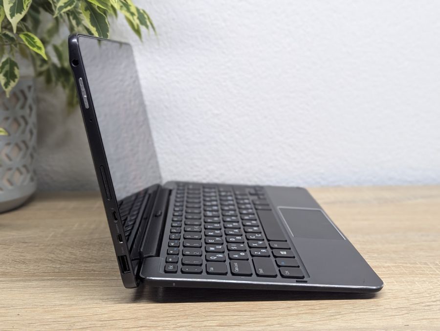 Уцінка! Ноутбук Б/В Dell Venue 11 Pro 7140, Intel Core m 5Y10c, DDR3 4 GB, SSD 256GB, 10.8" Full HD [ProductHub SKU Dell287]