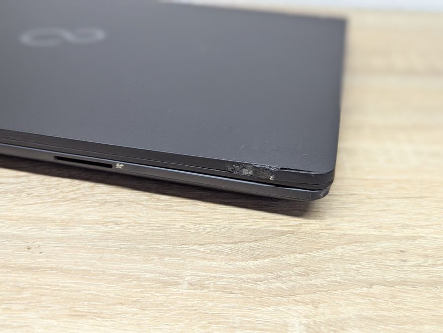 Уцінка! Ноутбук Б/В Fujitsu U748, Intel Core i5-7300U, DDR4 8 GB, SSD 128GB, 14" Full HD [ProductHub SKU F175]