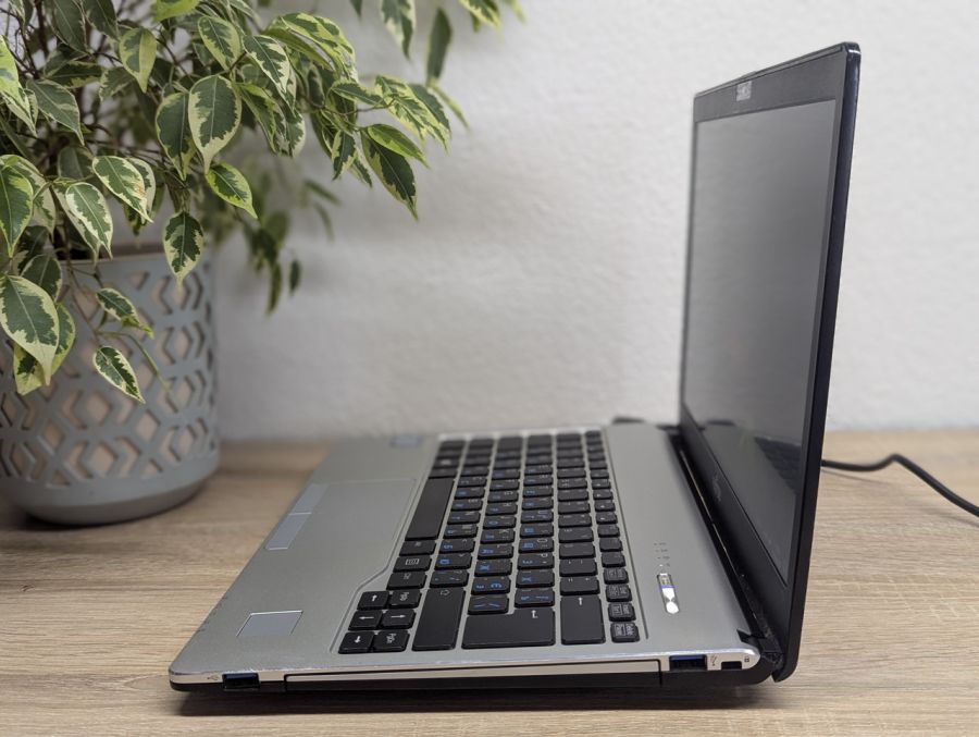 Ноутбук Б/В Fujitsu S936, Intel Core i5-6200U, DDR4 8 GB, SSD 128GB, 13" Full HD [ProductHub SKU F42]