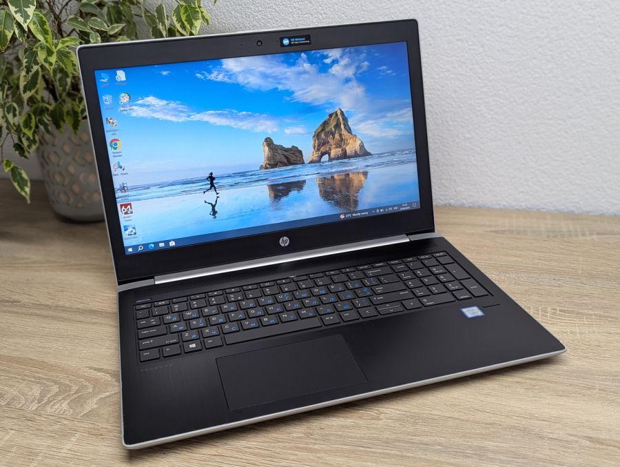 Уцінка! Ноутбук Б/В HP ProBook 450 G5, Intel Core i7-8550U, DDR4 16 GB, SSD 256GB + SSD 512GB, 15.6" Full HD [ProductHub SKU HP563]