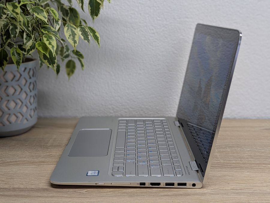 Уцінка! Ноутбук Б/В HP Spectre X360, Intel Core i7-6500U, DDR3 8 GB, SSD 128GB, 14" Full HD Сенсор [ProductHub SKU HP564]