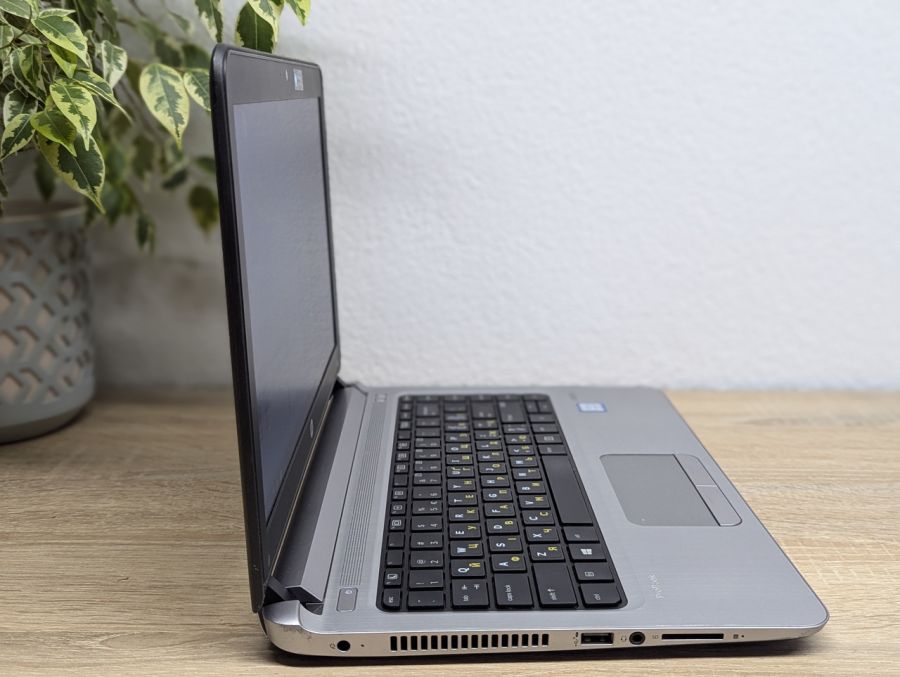 Уцінка! Ноутбук Б/В HP ProBook 430 G3, Intel Core i5-6200U, DDR3 8 GB, SSD 128GB, 12.5" HD [ProductHub SKU HP568]