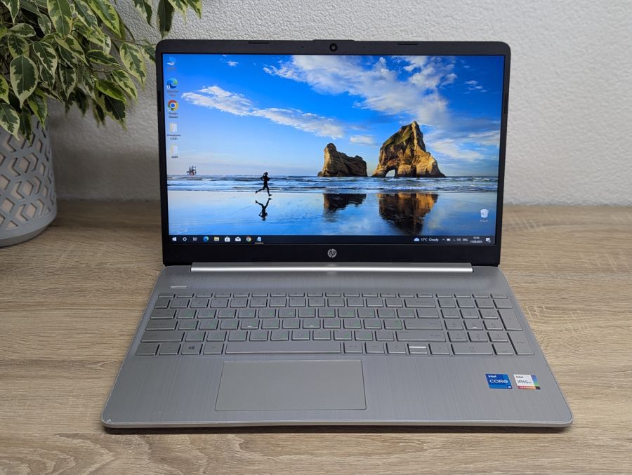 Уцінка! Ноутбук Б/В HP Laptop 15, Intel Core i5-1135G7, DDR4 16 GB, SSD 256GB, 15.6" Full HD [ProductHub SKU HP571]