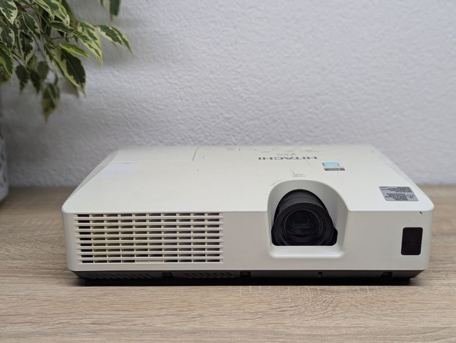 Б/В Проектор HITACHI CP-RX94 [ProductHub SKU CP-RX94]