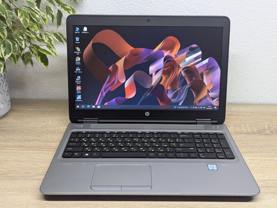 Уцінка! Ноутбук Б/В HP ProBook 650 G2, Intel Core i5-6200U, DDR4 8 GB, SSD 128GB, 15.6" HD [ProductHub SKU HP589]