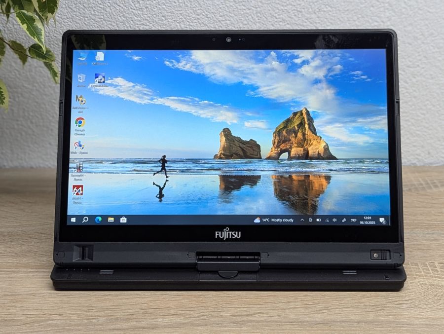 Уцінка! Ноутбук Б/В Fujitsu T937, Intel Core i5-7300U, DDR4 8 GB, SSD 256GB, 13" Full HD Сенсор [ProductHub SKU F199]