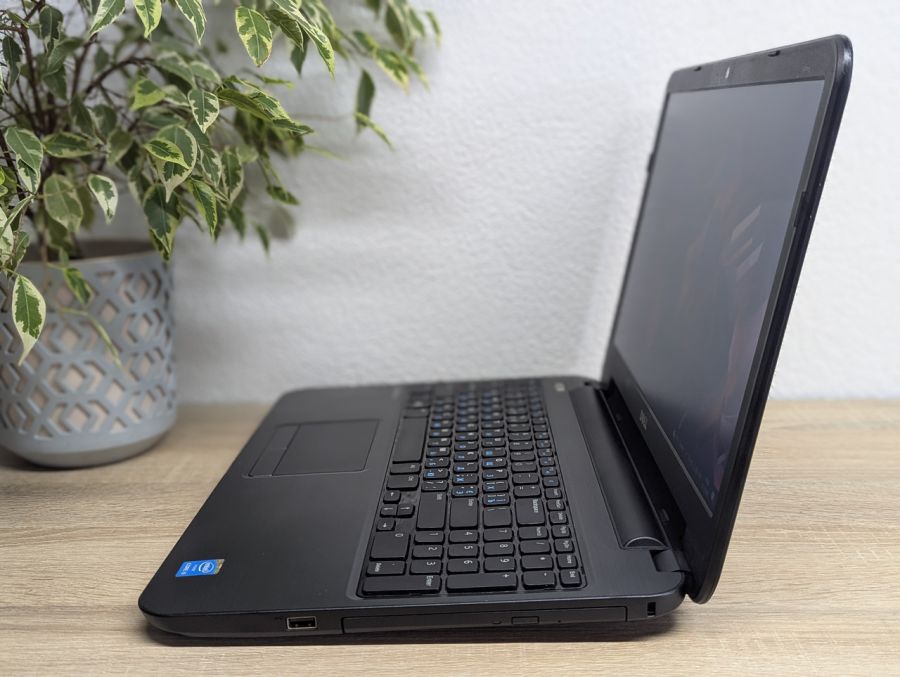 Ноутбук Б/В Dell Latitude 3540, Intel Core i5-4210U, DDR3 8 GB, SSD 128GB, 15.6" HD [ProductHub SKU Dell354]