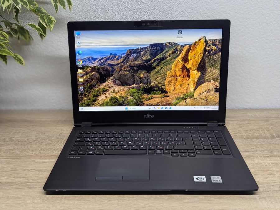 Уцінка! Ноутбук Б/В Fujitsu LifeBook U7510, Intel Core i5-10210U, DDR4 16 GB, SSD 256GB, 15" Full HD [ProductHub SKU F211]