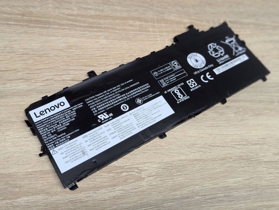 Б/В Оригінальна акумуляторна батарея Lenovo SB10K97586 (01AV494) [ProductHub SKU 01AV494]