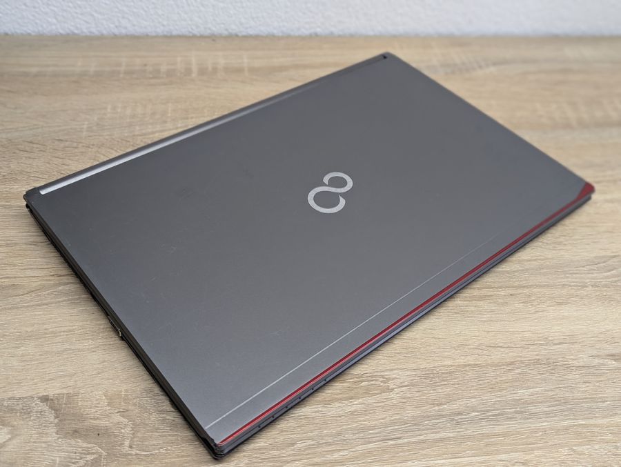 Уцінка! Ноутбук Б/В Fujitsu E756, Intel Core i5-6300U, DDR4 8 GB, SSD 256GB, 15.6" Full HD [ProductHub SKU F212]