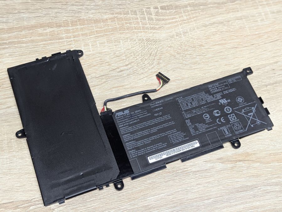 Б/В Оригінальна акумуляторна батарея Asus C21N1521 [ProductHub SKU C21N1521-20]