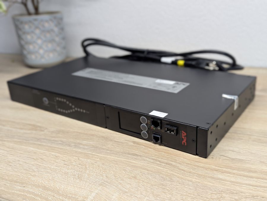Б/В Блок розподілу живлення APC AP4450 [ProductHub SKU AP4450]