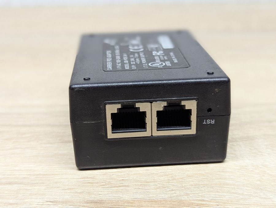 Б/В PoE-адаптер Ubiquiti POE-24-1-12W. [ProductHub SKU POE-24]