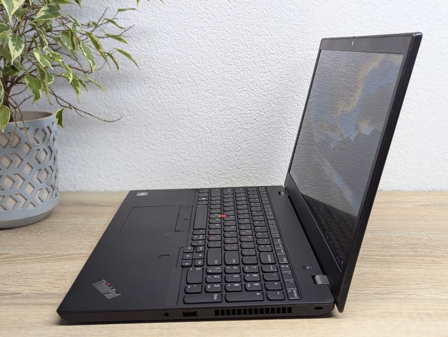 Уцінка! Ноутбук Б/В Lenovo ThinkPad L15, Intel Core i7-10510U, DDR4 16 GB, SSD 256GB, 15.6" Full HD [ProductHub SKU L316]