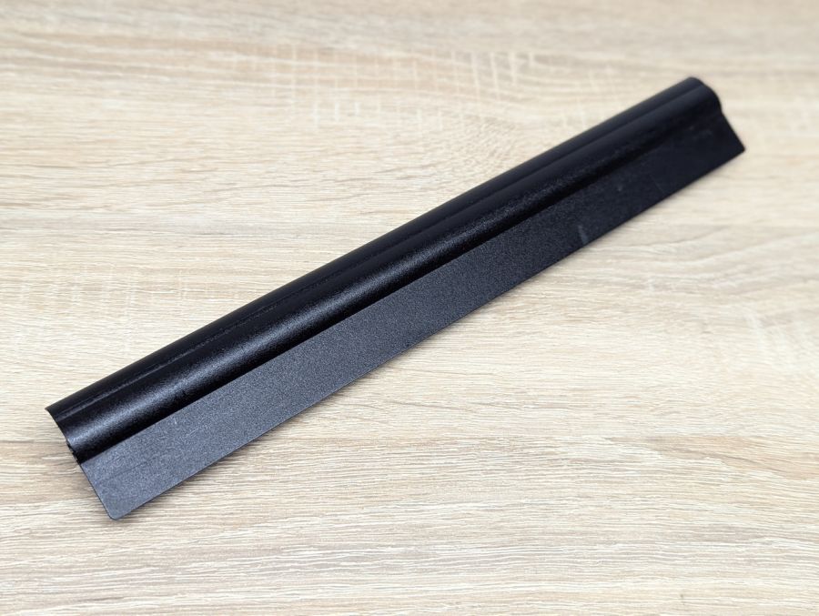 Б/В Оригінальна акумуляторна батарея Dell M5Y1K [ProductHub SKU M5Y1K]