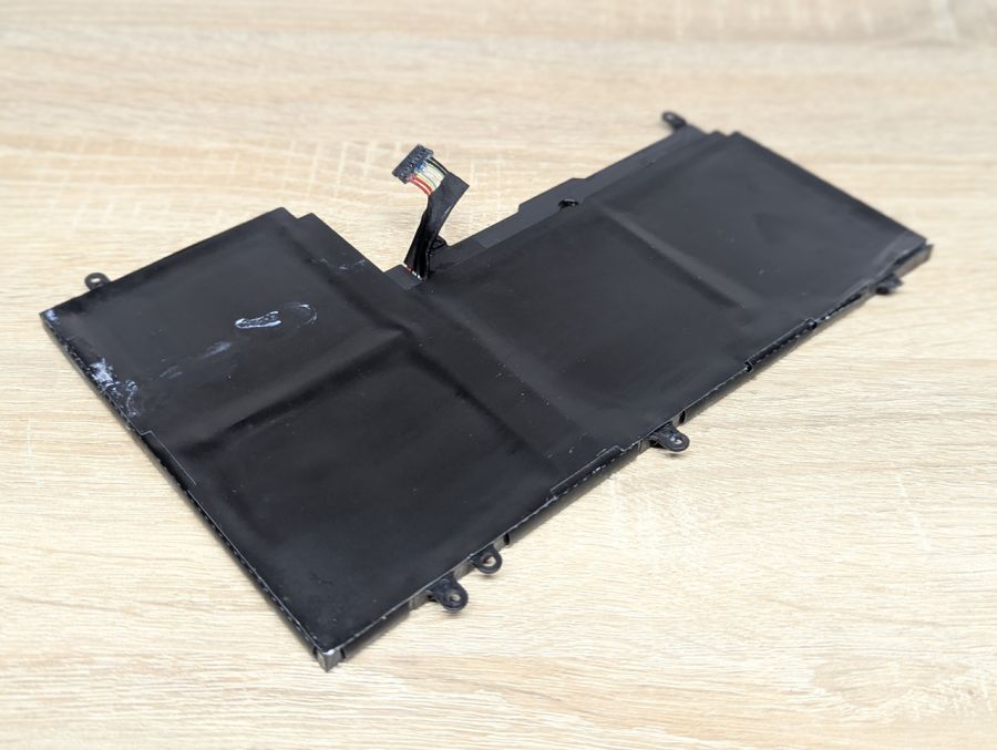 Б/В Оригінальний акумулятор Lenovo L14S4P72 [ProductHub SKU L14S4P72]