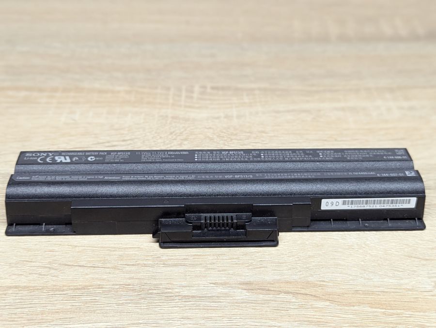 Б/В Оригінальна акумуляторна батарея Sony VGP-BPS13/Q